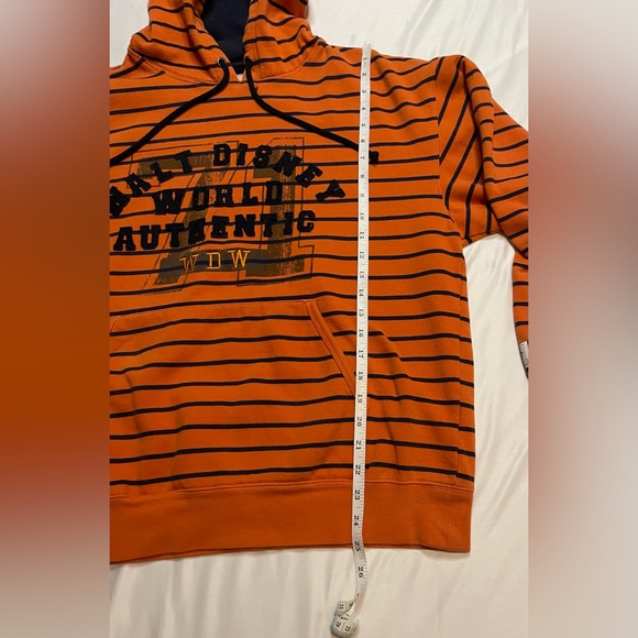 *SALE* Walt Disney World Adult hoodie size Medium - Picture 8 of 10
